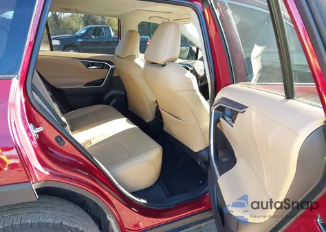 2024 Toyota Rav4 Xle Premium from USA, damaged, VIN 2T3C1RFV0RW308554